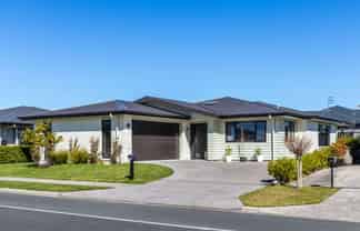 35 Noumea Drive, Rangatira Park