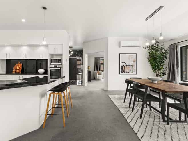 14 Arbuckle Road, Frimley