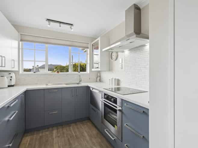 515 Highgate, Roslyn