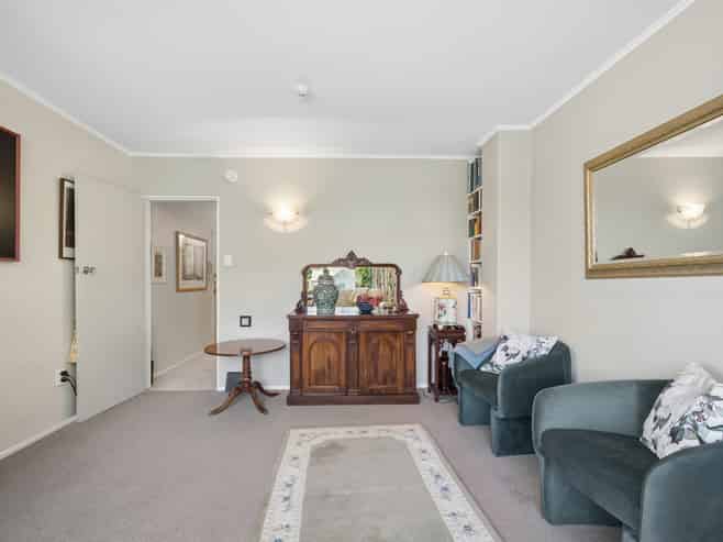 11E/20 Oriental Terrace, Oriental Bay