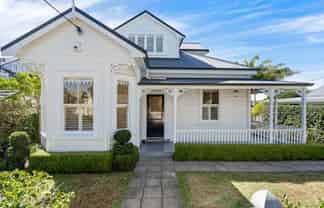 46 Waterview Road, Devonport