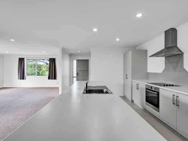 17 Heta Road, Highlands Park