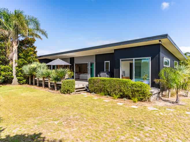 10 Ti Tree Place, Mangawhai Heads