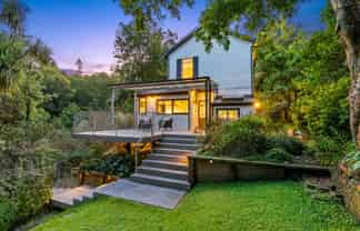 12 Maori Road, Dunedin Central