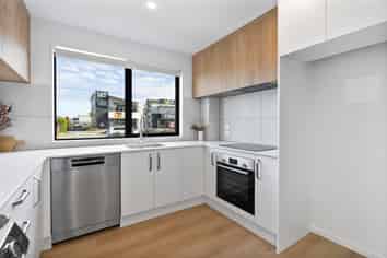 3/146 Blenheim Road, Riccarton