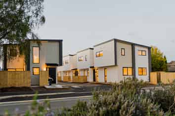 1/146 Blenheim Road, Riccarton