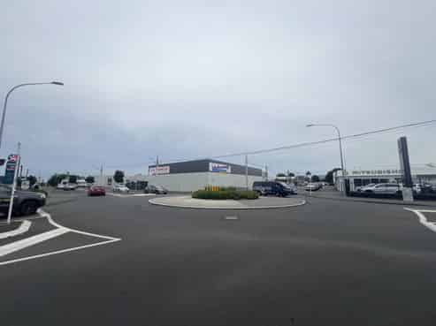 Corner site profile on Karamu Road