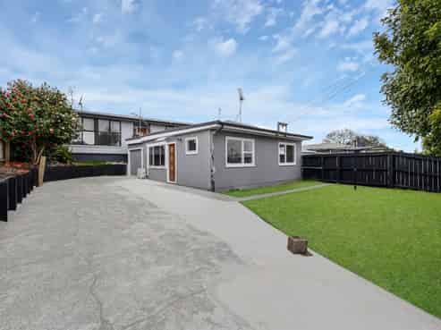 1/116 Beaumonts Way, Manurewa