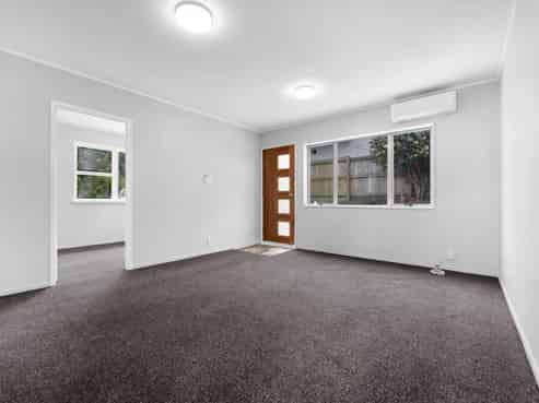 1/116 Beaumonts Way, Manurewa