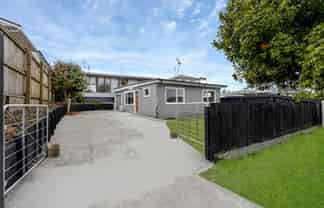 1/116 Beaumonts Way, Manurewa