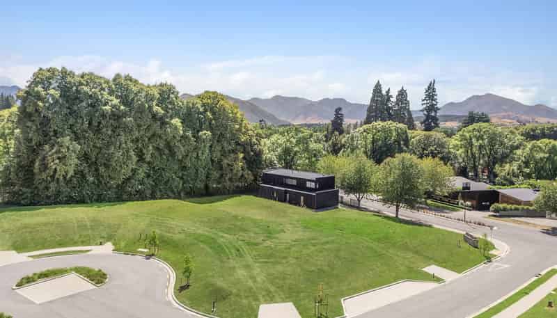 4 Theodore Court, Wanaka