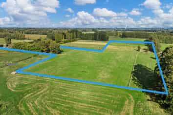 745 Lower Sefton Road, Sefton