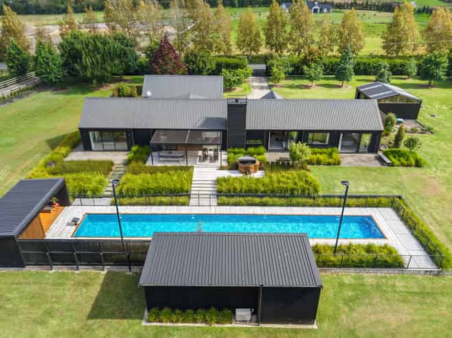 45 Three Oaks Drive, Dairy Flat