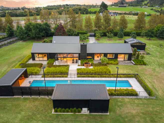 45 Three Oaks Drive, Dairy Flat