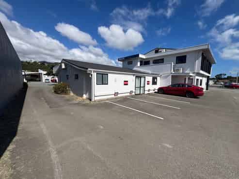 For Lease – 100sqm Central Paraparaumu Opportunity