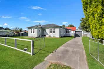 6 Lowry Street, Waiau