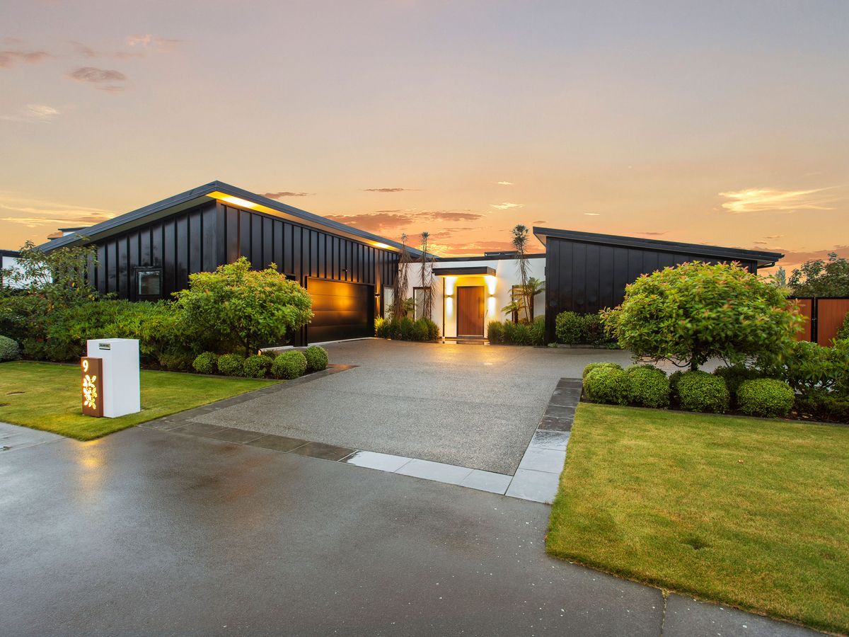 9 Farrelly Place, Casebrook, Christchurch City, Canterbury - Photo 2