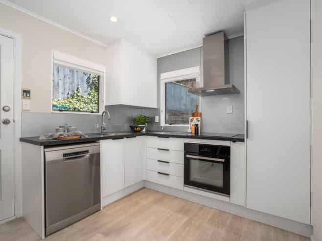 85A Mulberry Street, Normandale