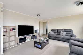 13 Gillett Lane, Enderley