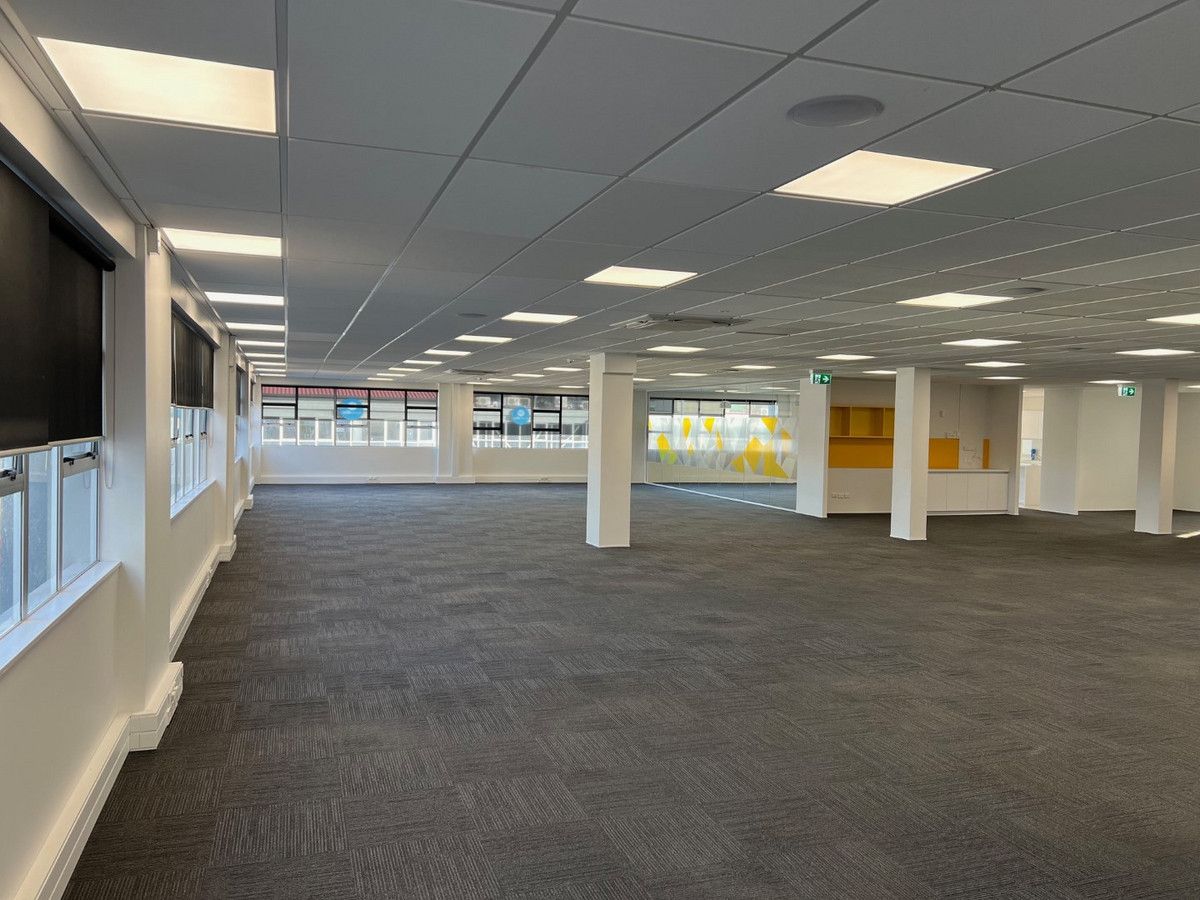 Large & new, Central-Hutt Open-plan floor - Ansicht 5