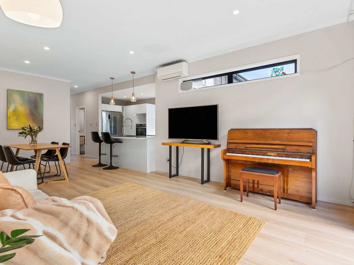 10 Spotted Dove Road, Hobsonville, Waitakere City, Auckland