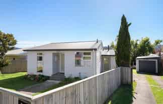 35 Antrim Crescent, Wainuiomata