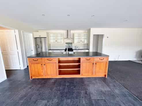 143 Telegraph Rd, Burnham