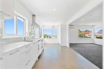 1 Portman Road, Mount Wellington