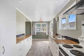 25 Clouston Crescent, Fenton Park