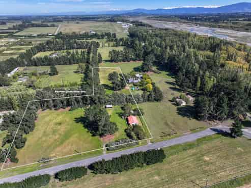 373 Lehmans Road, Fernside