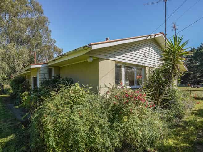 373 Lehmans Road, Fernside