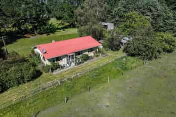 373 Lehmans Road, Fernside