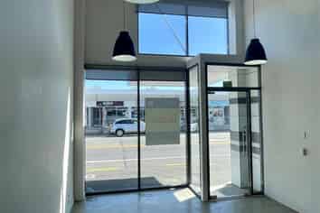 Sunny Beauty / Wellness Space – Barbadoes Street