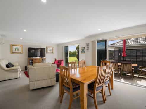 4/46 Sharp Road, RD 2, Katikati