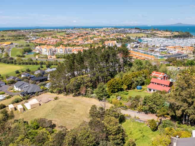 30 Clayden Drive, Gulf Harbour