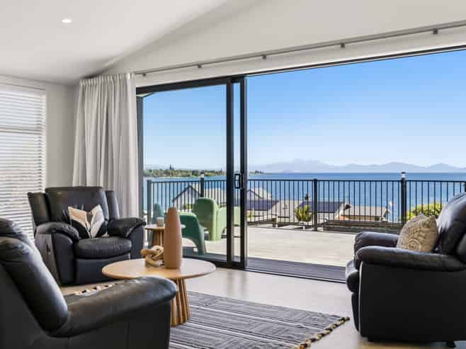 184A Lake Terrace, Hilltop