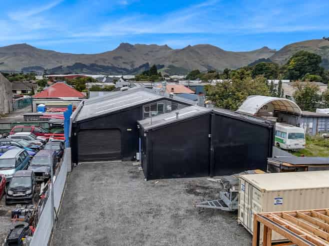 Refurbished industrial premises – for lease