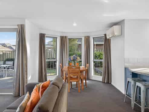 433 Mairehau Road, Parklands