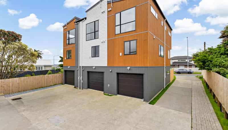 1/300 Great North Road, Henderson