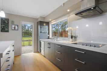 3 Brookby Place, Katikati