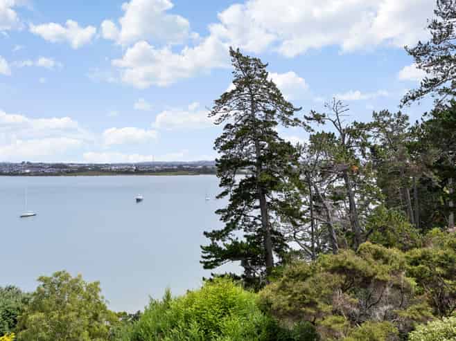 7 Eucalyptus Place, Beach Haven