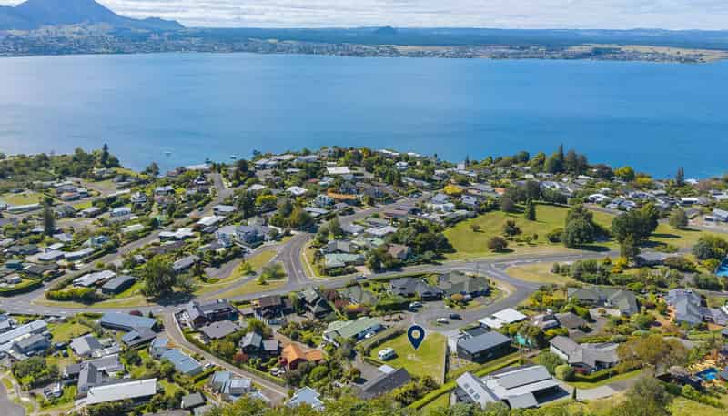 6 Krissell Place, Acacia Bay