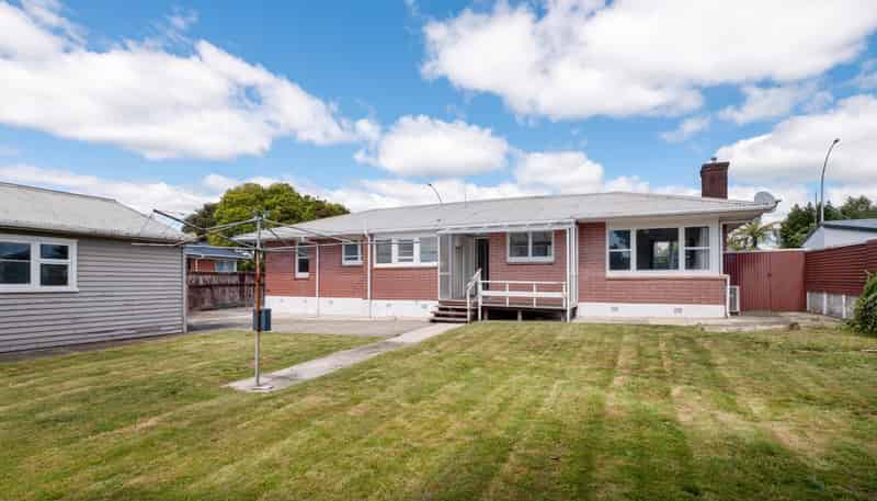 135 Malfroy Road, Victoria