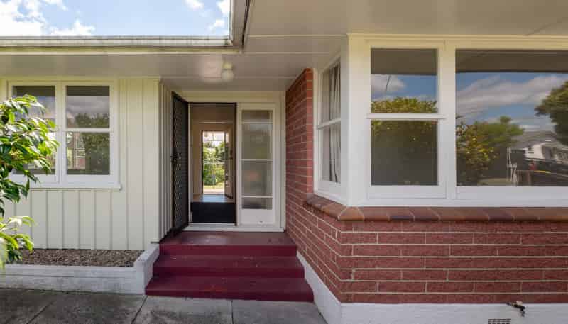 135 Malfroy Road, Victoria