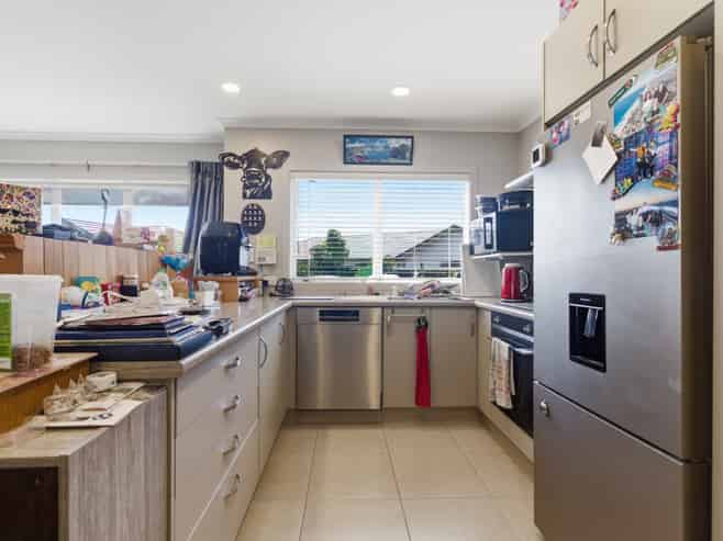 5 Fremont Way, Pyes Pa