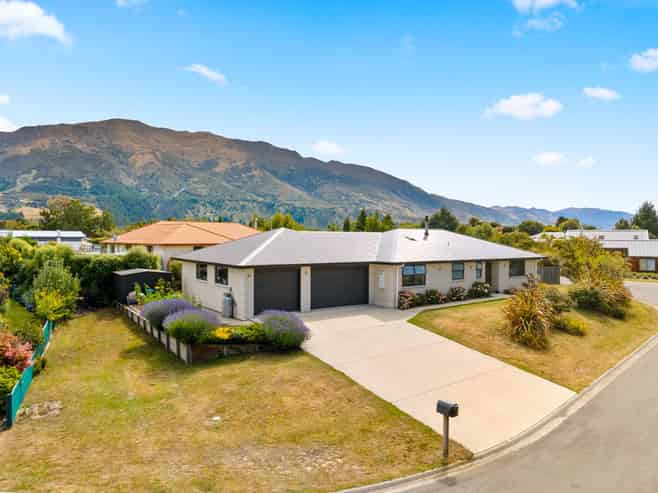 1 Mary Lane, Lake Hawea