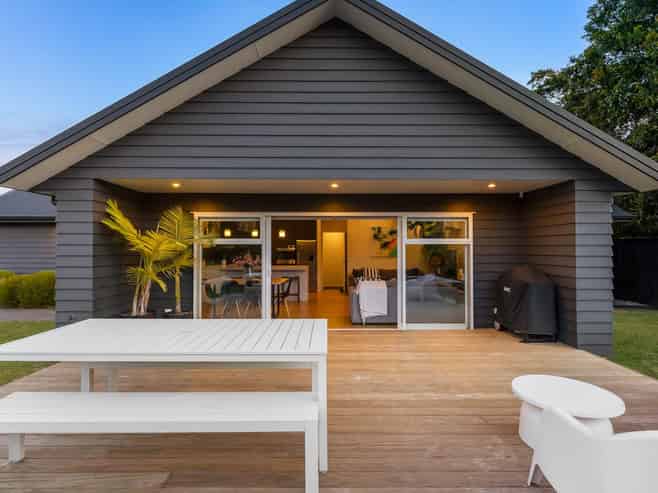 6 Abernethy Way, Patumahoe