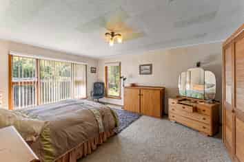 85 Avonhead Rd, Avonhead