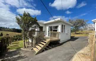 57 Mcentee Rd, Waitakere