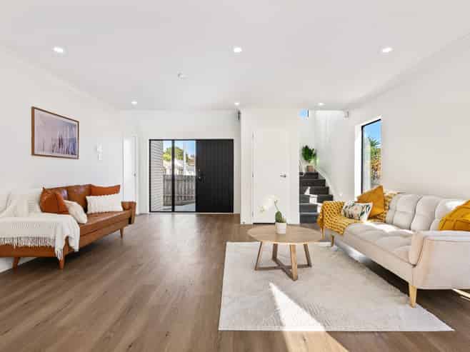 2B Palmgreen Court, Stanmore Bay